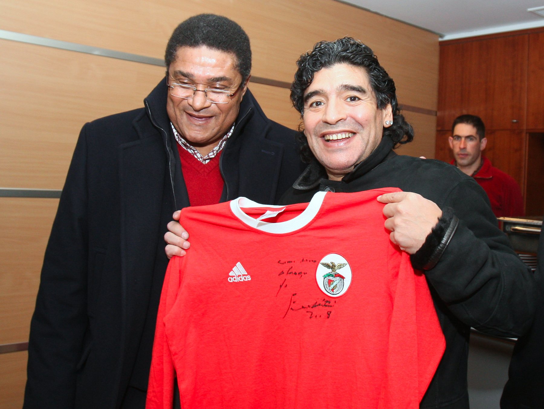 VISITA MARADONA À LUZ