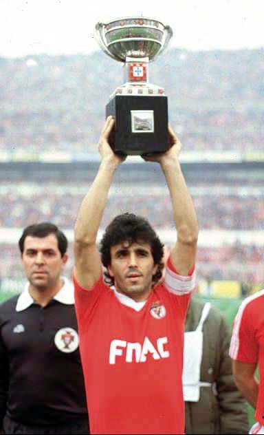 DIAMANTINO CAMPEÃO